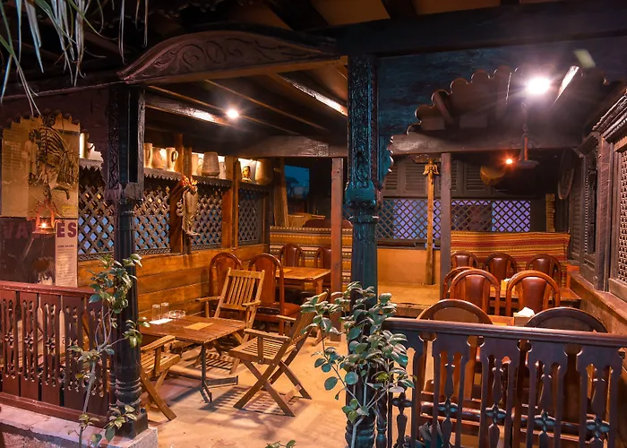 Nepal Pavilion Hotel 3*