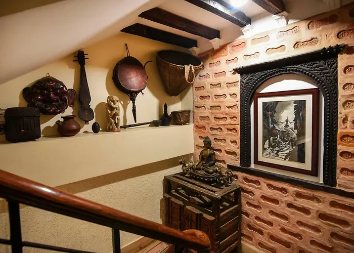 Nepal Pavilion Hotel 3*